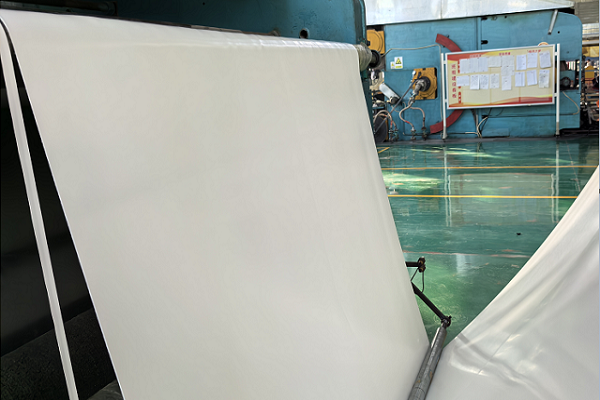 丁腈橡膠板可耐高溫幾度